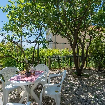 Milka-apartment In Center Dubrovnik